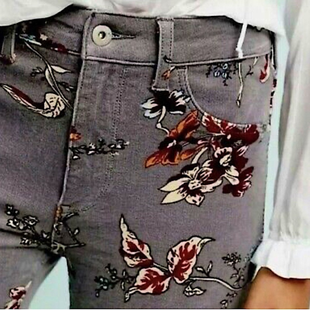 Anthropologie Pilcro floral skinny corduroy pants